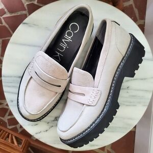 Clavin Klein Suzie Grey Suede Lug Sole Loafers